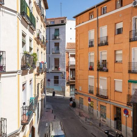 Modern 1 Bedroom Apartment Near Lavapies Madrid Luaran gambar