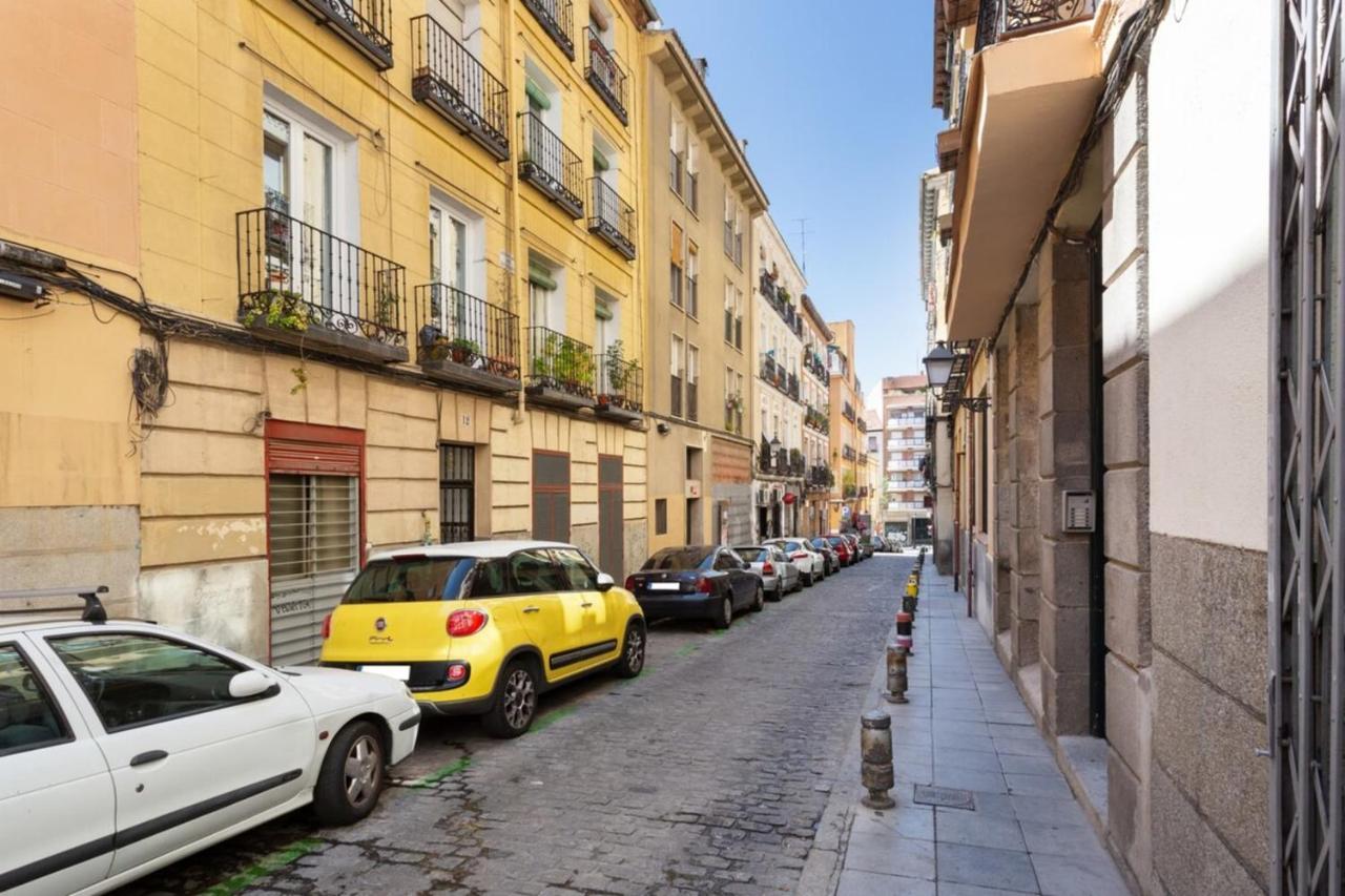 Modern 1 Bedroom Apartment Near Lavapies Madrid Luaran gambar